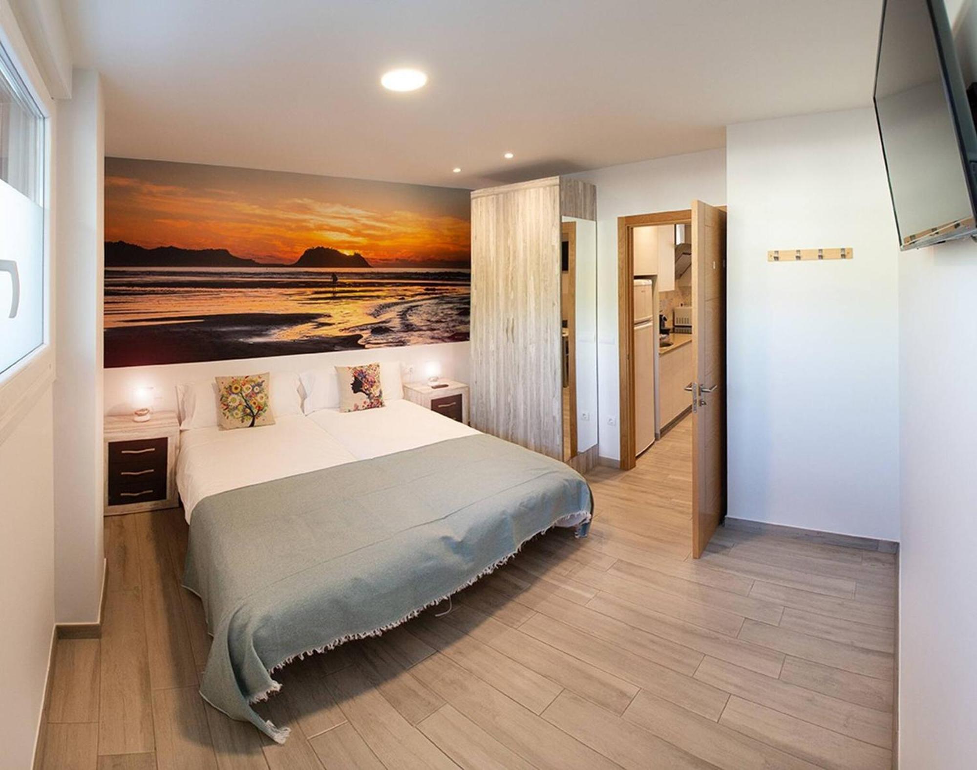 Apartamentos Lurralde 扎鲁亚斯 外观 照片