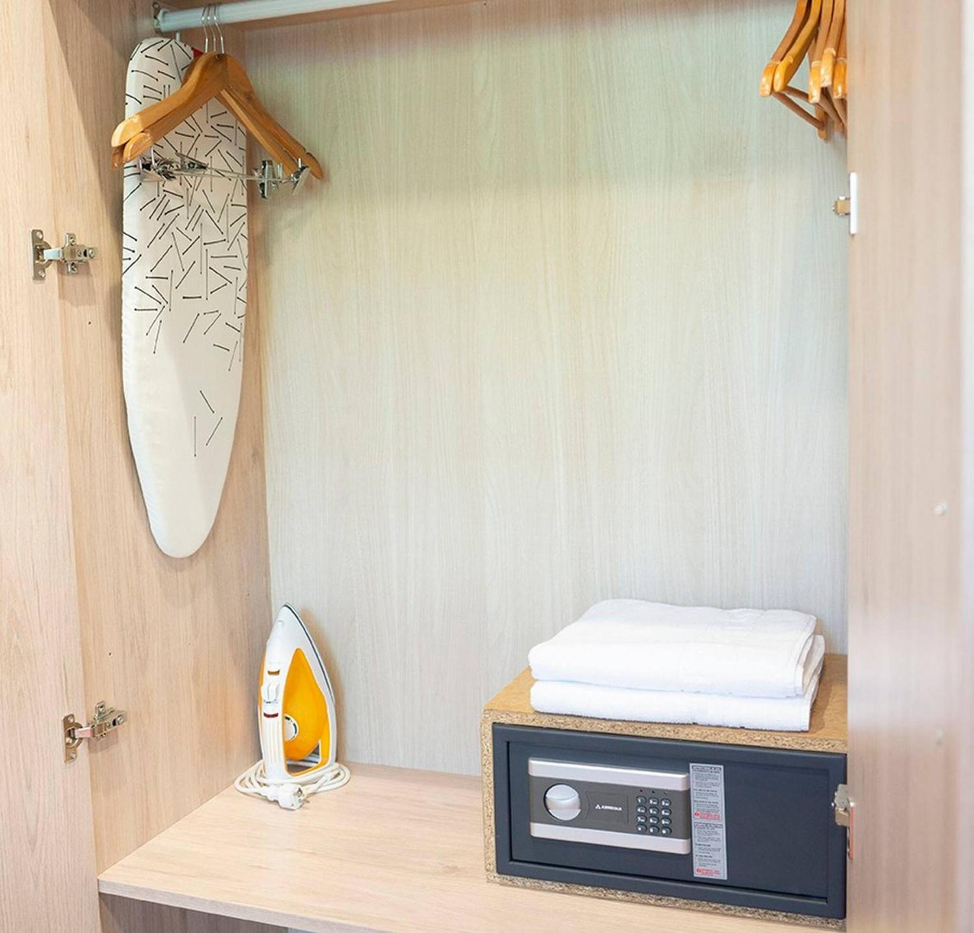 Apartamentos Lurralde 扎鲁亚斯 外观 照片