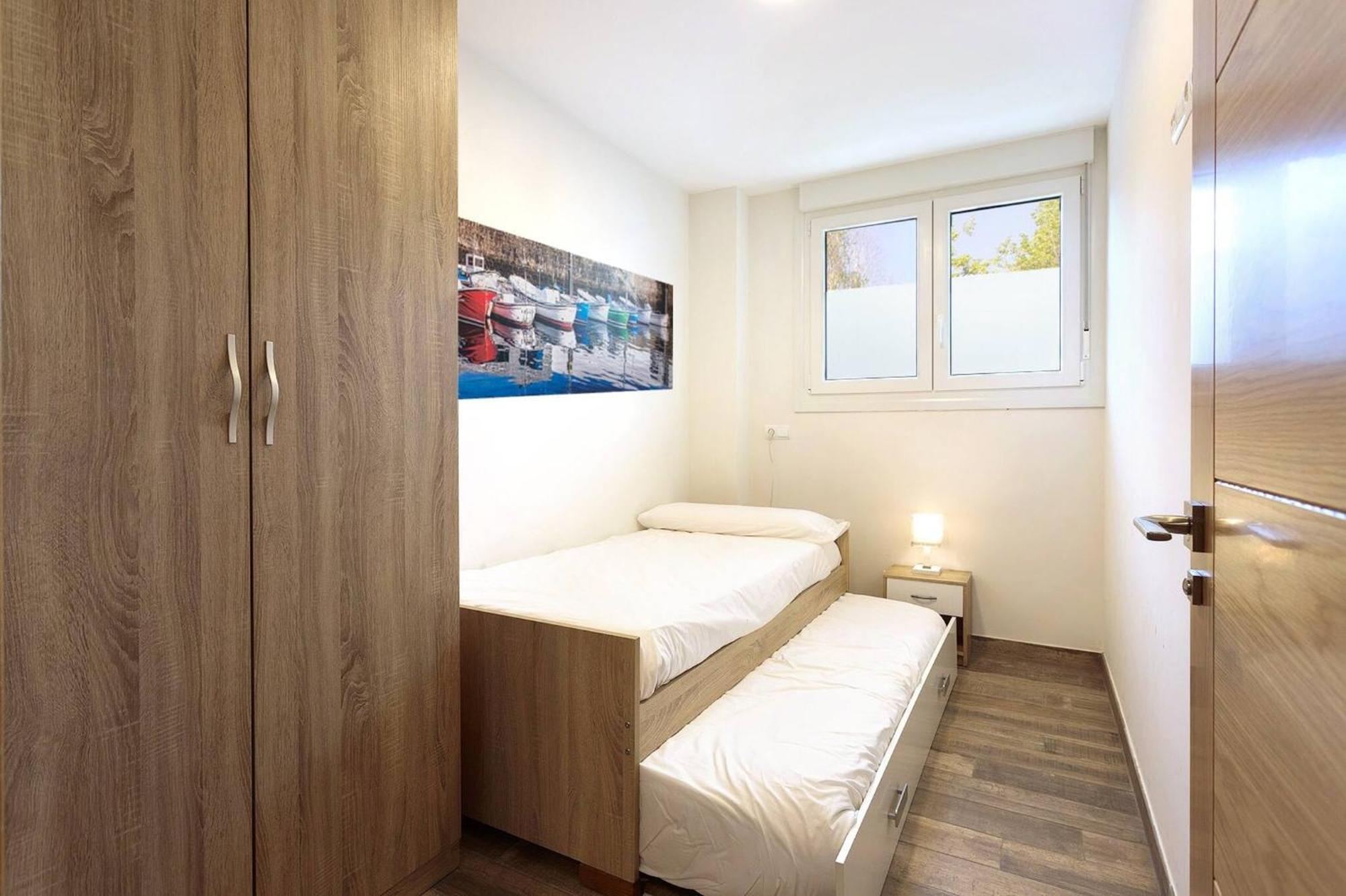 Apartamentos Lurralde 扎鲁亚斯 外观 照片